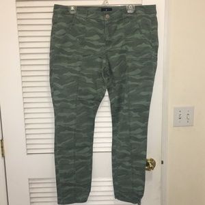 Army fatigue cargo pants